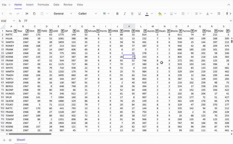 Spreadsheet with frozen header and virtual scrolling