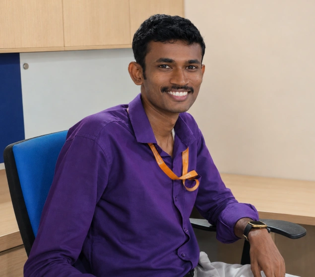 Piramanayagam Ramakrishnan with smiling