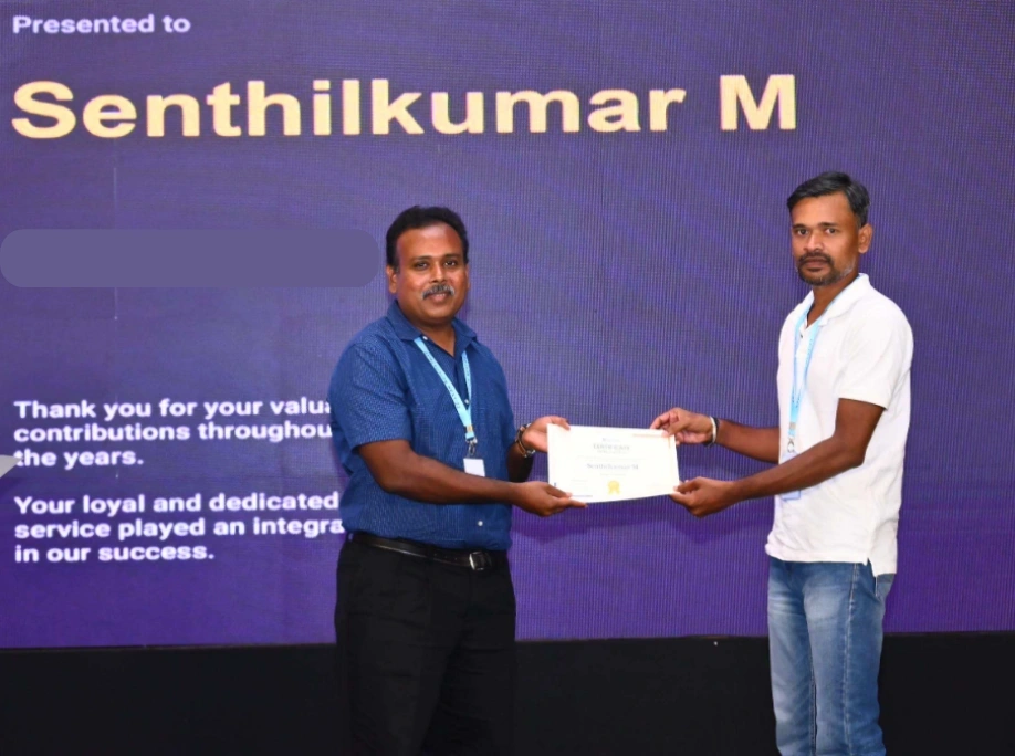 Senthilkumar MuthukumaraSwamy award moment