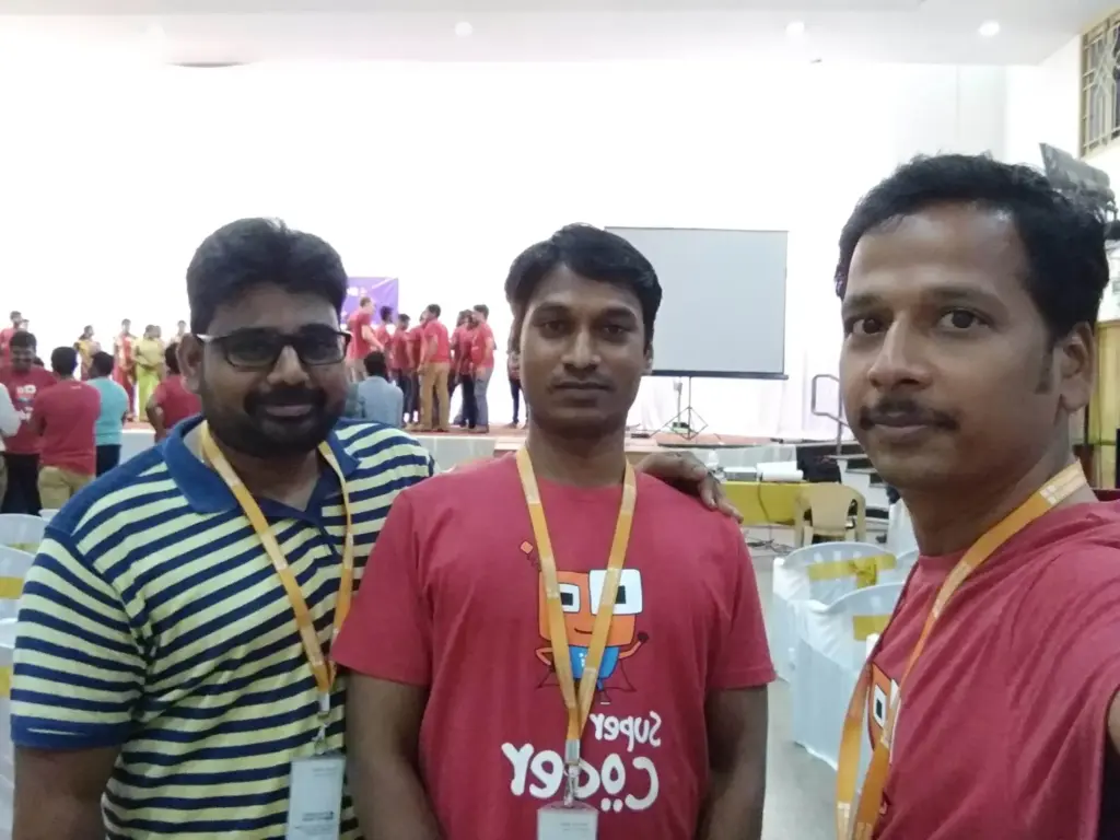 Arulraj Aboorvasamy Team Outing with Friends