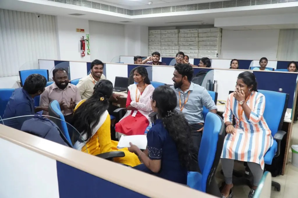 Arun Amuthakani with Team Members