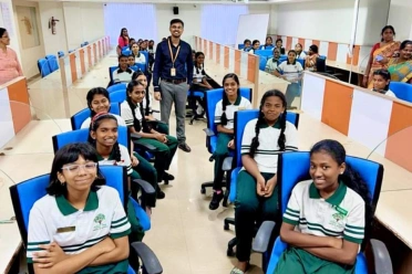 Baskaran Sethurajan with school students