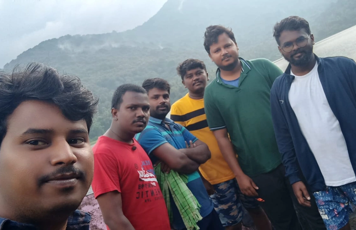 Ganesan Rengasamy Trip with Friends