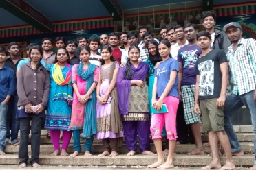 Jayaleshwari Nagarajan with group members