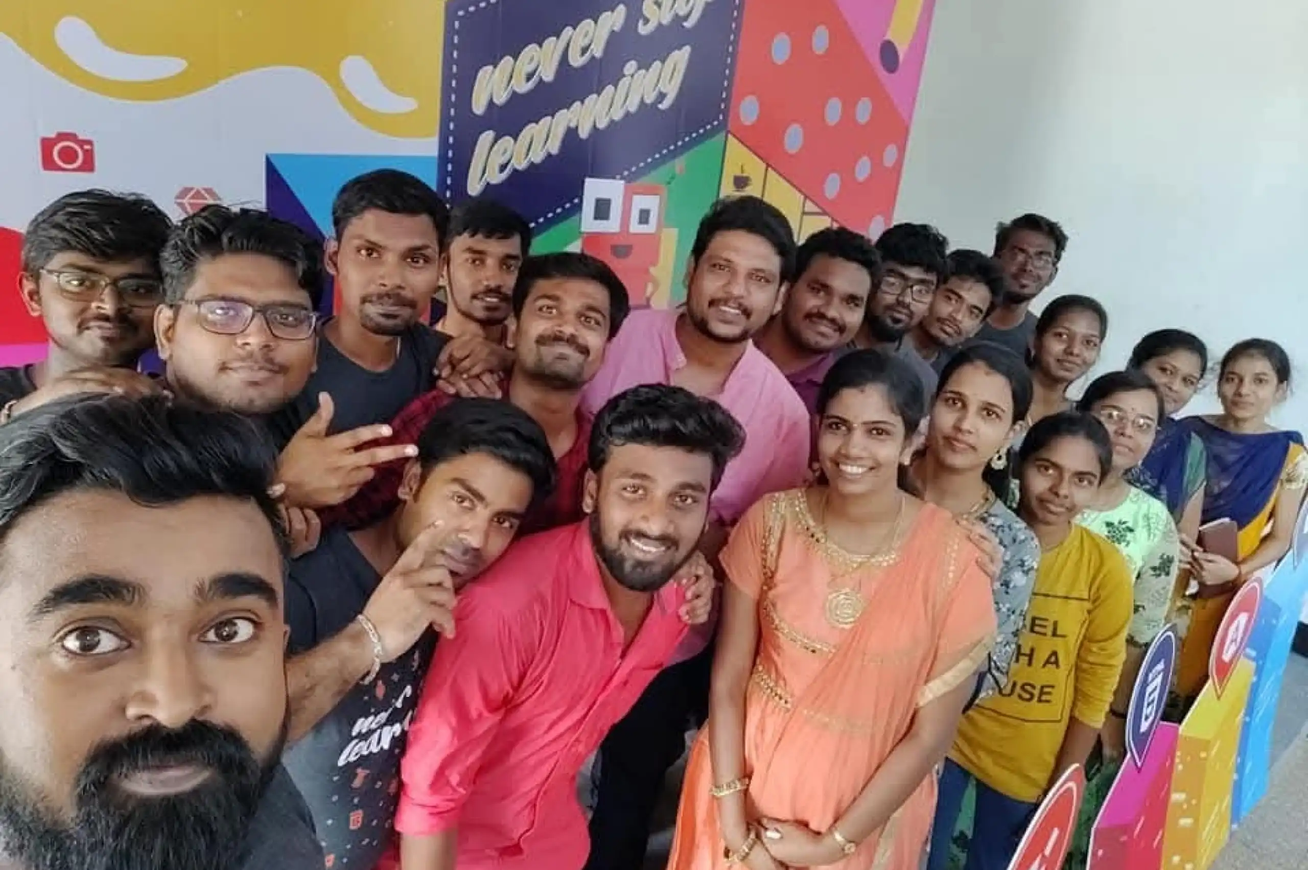 Jayavigneshwaran with old team in Syncfusion day