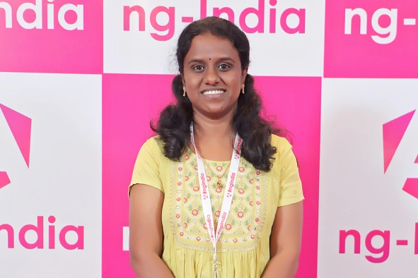 Jeyasri Murugan in event