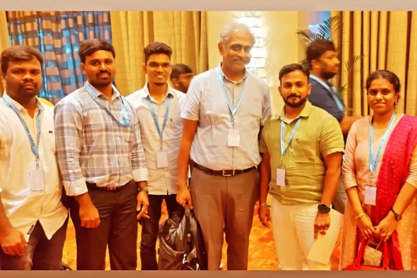 Jeyasri Murugan office friends with Daniel