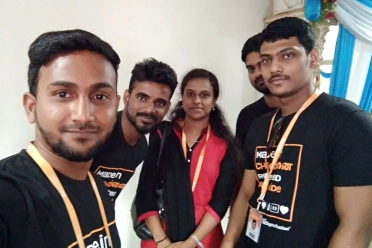 Jeyasri Murugan with colleagues