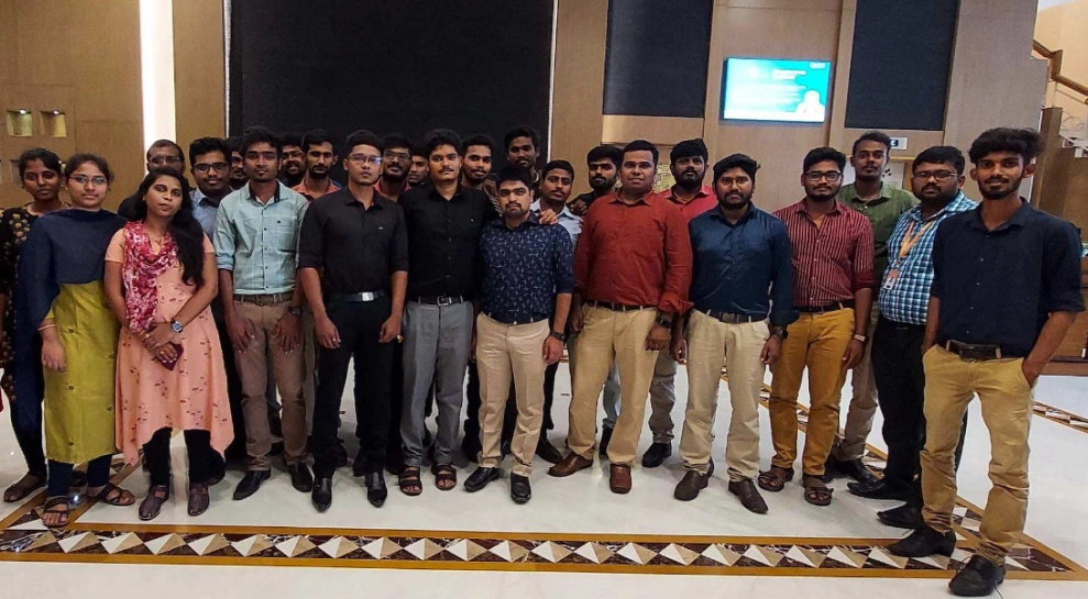 Kumar Kanagasabai with his team at outing
