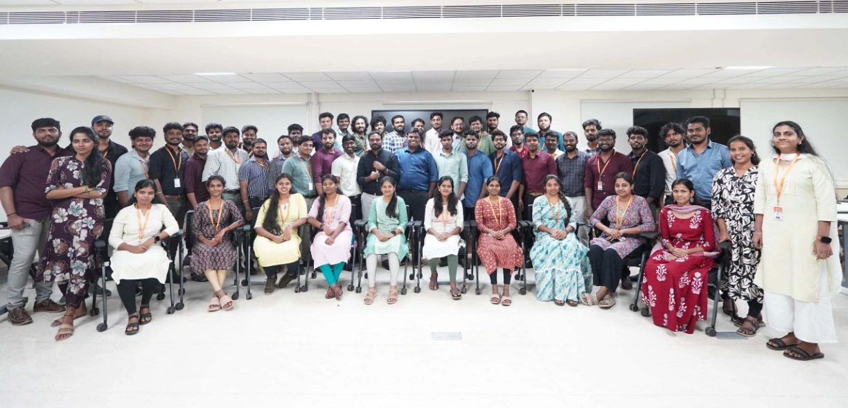 Kumar Kanagasabai with overall team in meetup