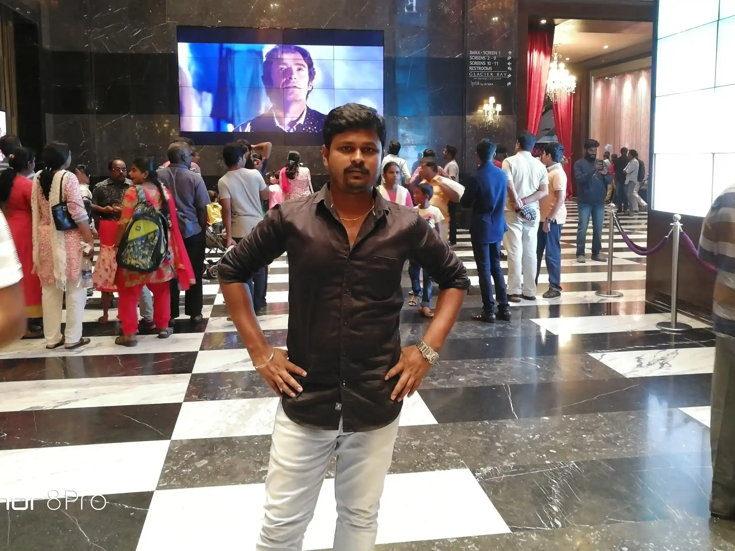 Manivannan Elangovan at Shopping Mall