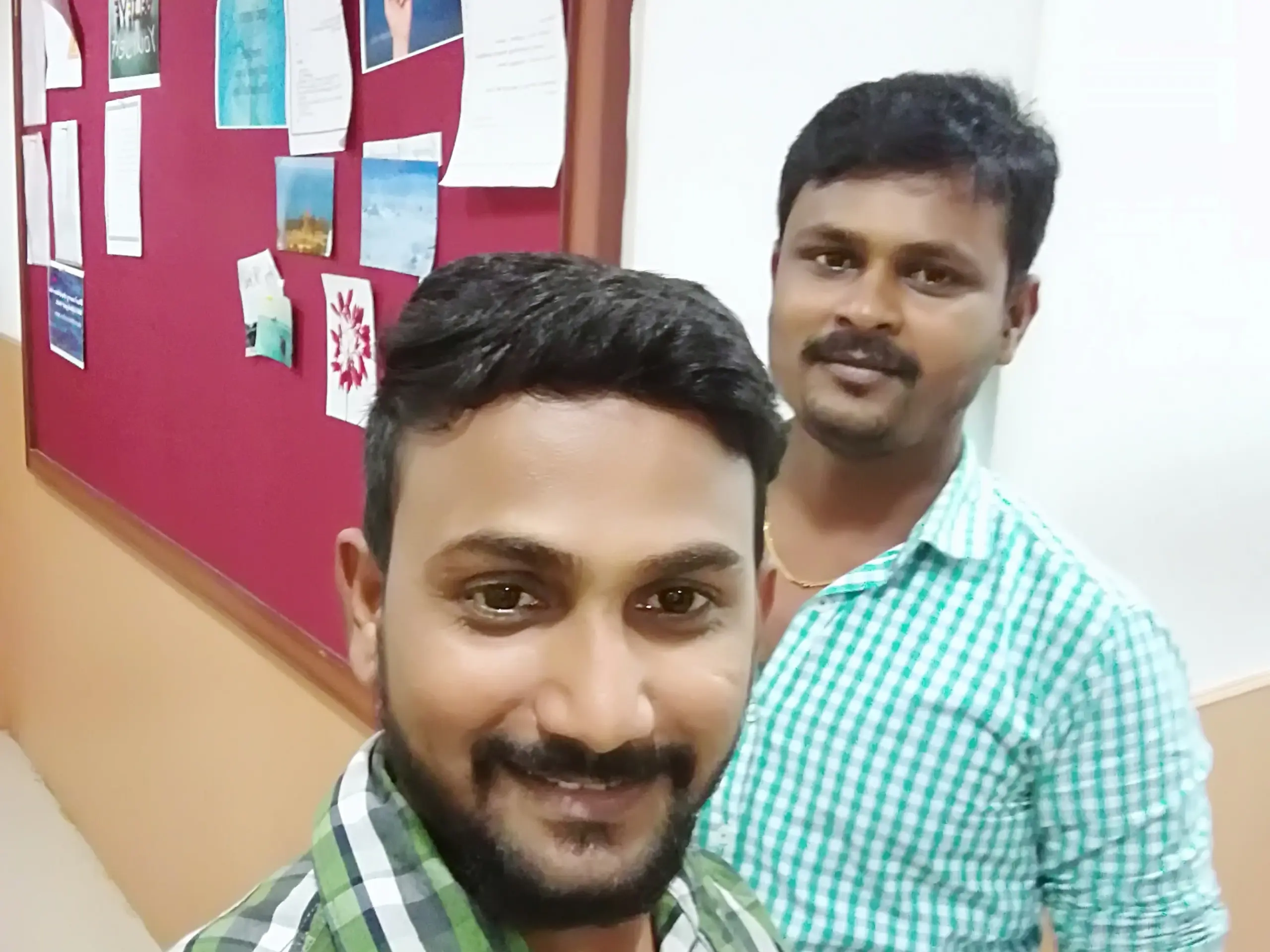 manivannan-elangovan-friends-selfie
