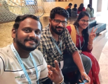 Manivannan padmanaban with his friends in next event