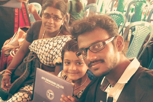 Manivannan padmanaban with his mother