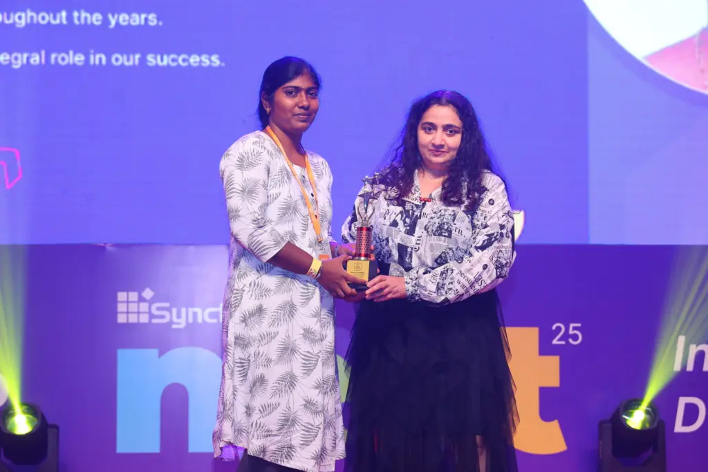 Mehala Palanisamy Receiving An Award