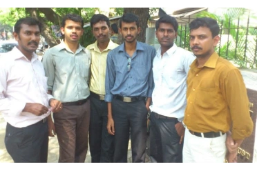 Meikanda Nayanar with office mates in syncfusion office