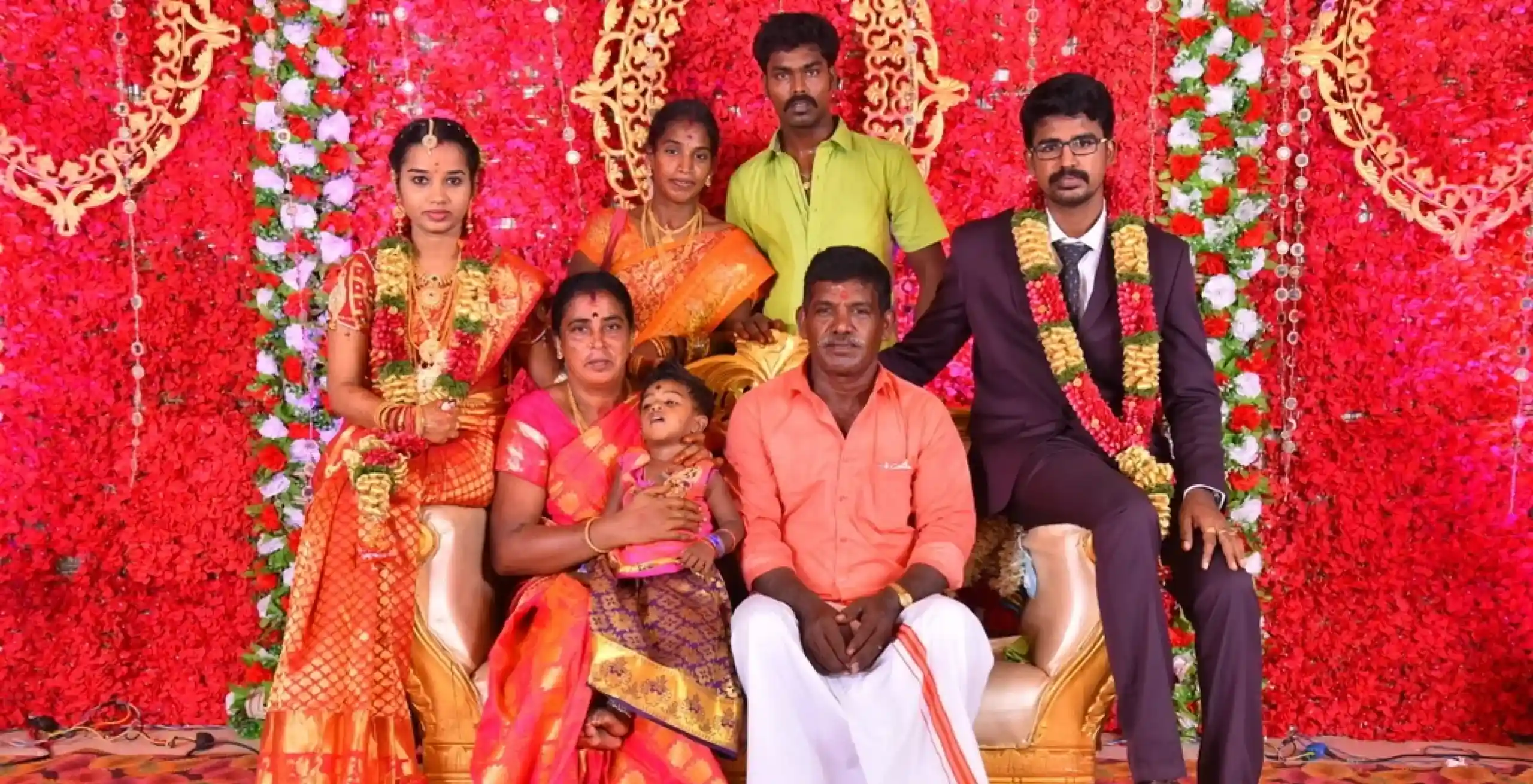 Muneesh kumar in his wedding with his family