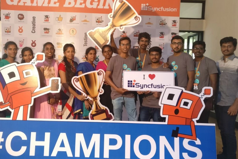 Muneesh kumar with overall team in next event