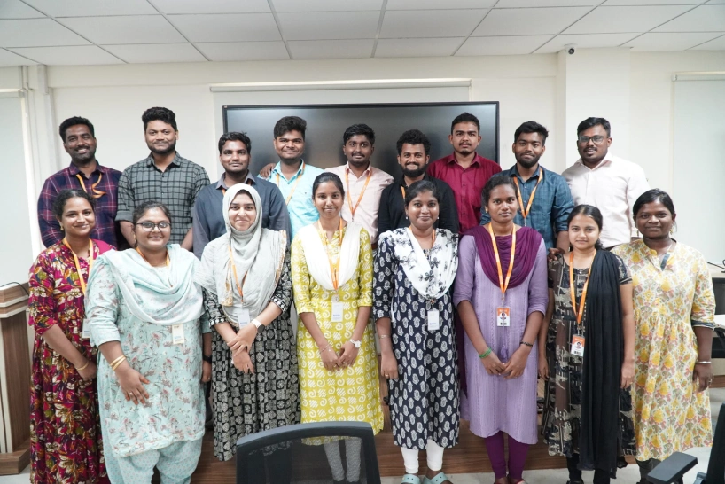 piruthuviraj with his overall team in meet-up v2