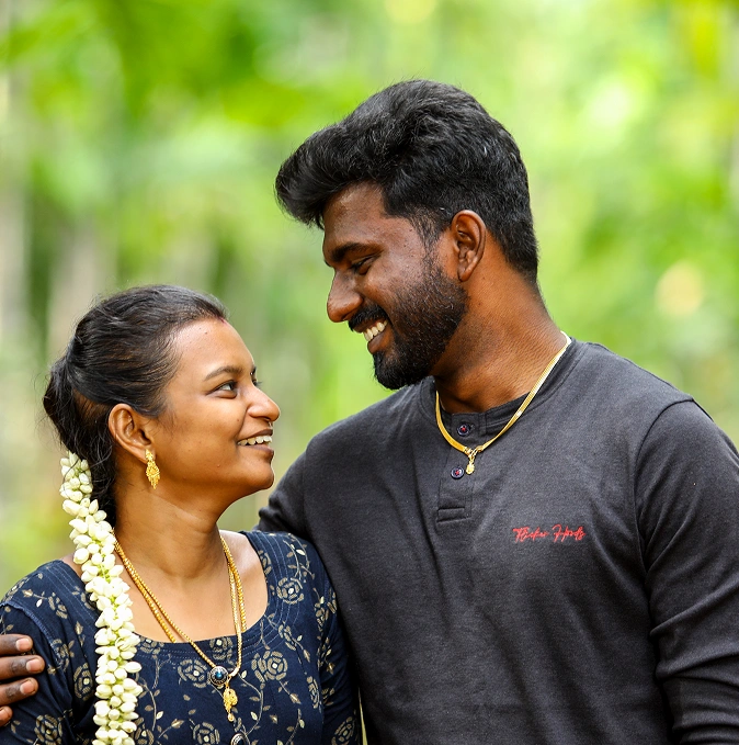 rajendran murugan with his wife