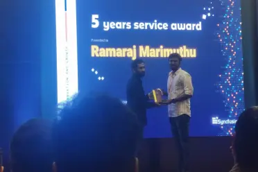 Ramaraj Marimuthu Receiving a Fifth Year Service Award