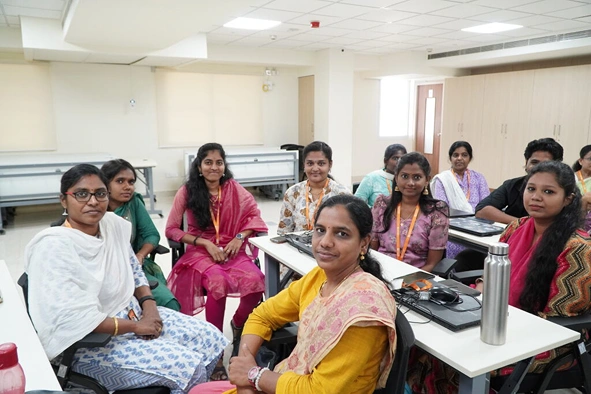 Regina Mary Rayappan With Team Members During Session