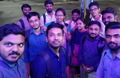 Sasi kumar with his team members in outing