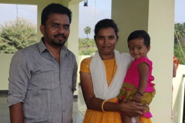 Satheesh Kumar Kalimuthu With Family