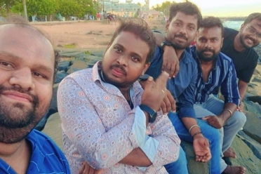 Thavasianand Sankaranarayanan With Friends During Evening Outing