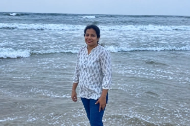 Usha Clementine Henry in beach