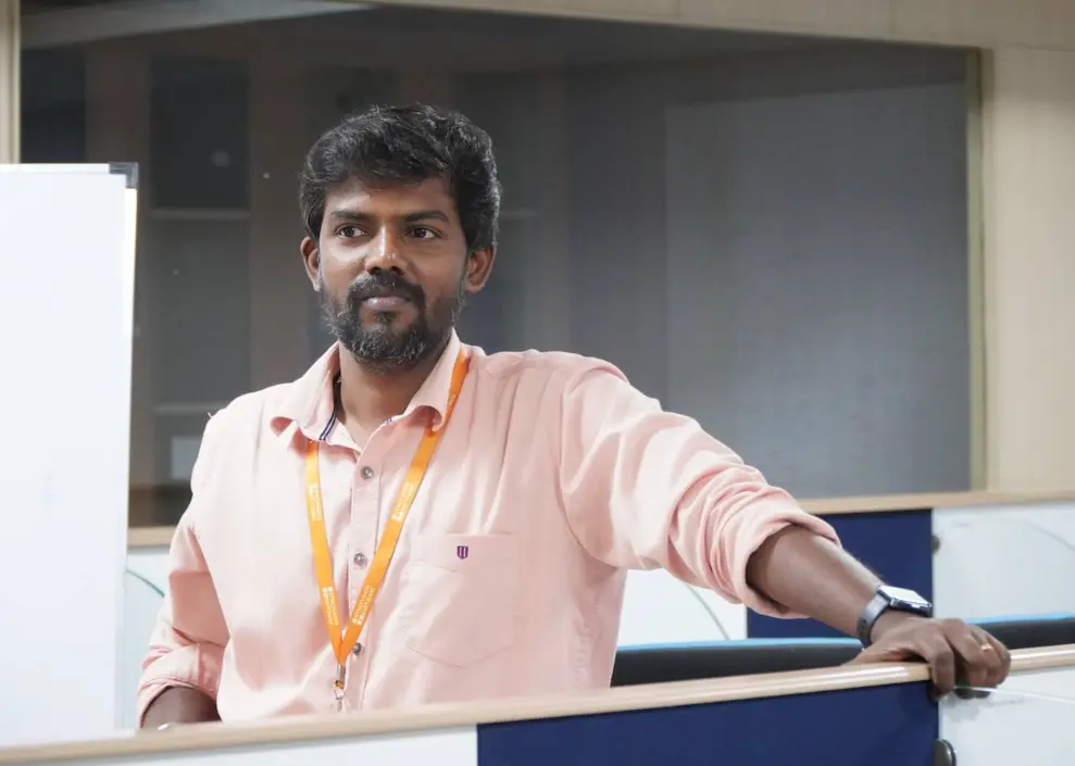 Vellur Pandian Kaliappan at Workstation