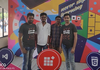 Vengatesh Maniraj with old team members in the syncfusion next event