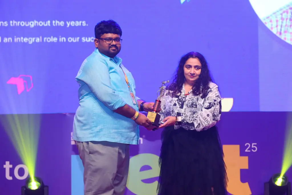 Venkataprasad Subramani Receiving an Award at Event