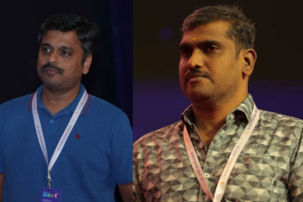 Vijayakumar and Balaji m in different frame