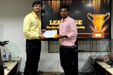 Vijayaraj Angappan Receiving League Award