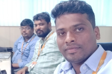 Vijayaraj Angappan With Team Members During Meeting
