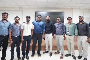 Vinoth Krishnamoorthy With Colleagues